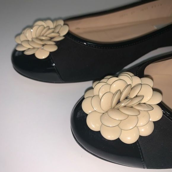 LK BENNETT Black Flat - Picture 3 of 5